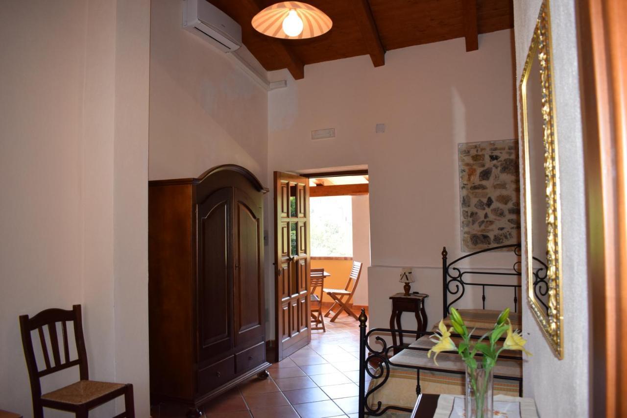 Country House B&B Antica Dimora Del Sole Camerota Luaran gambar