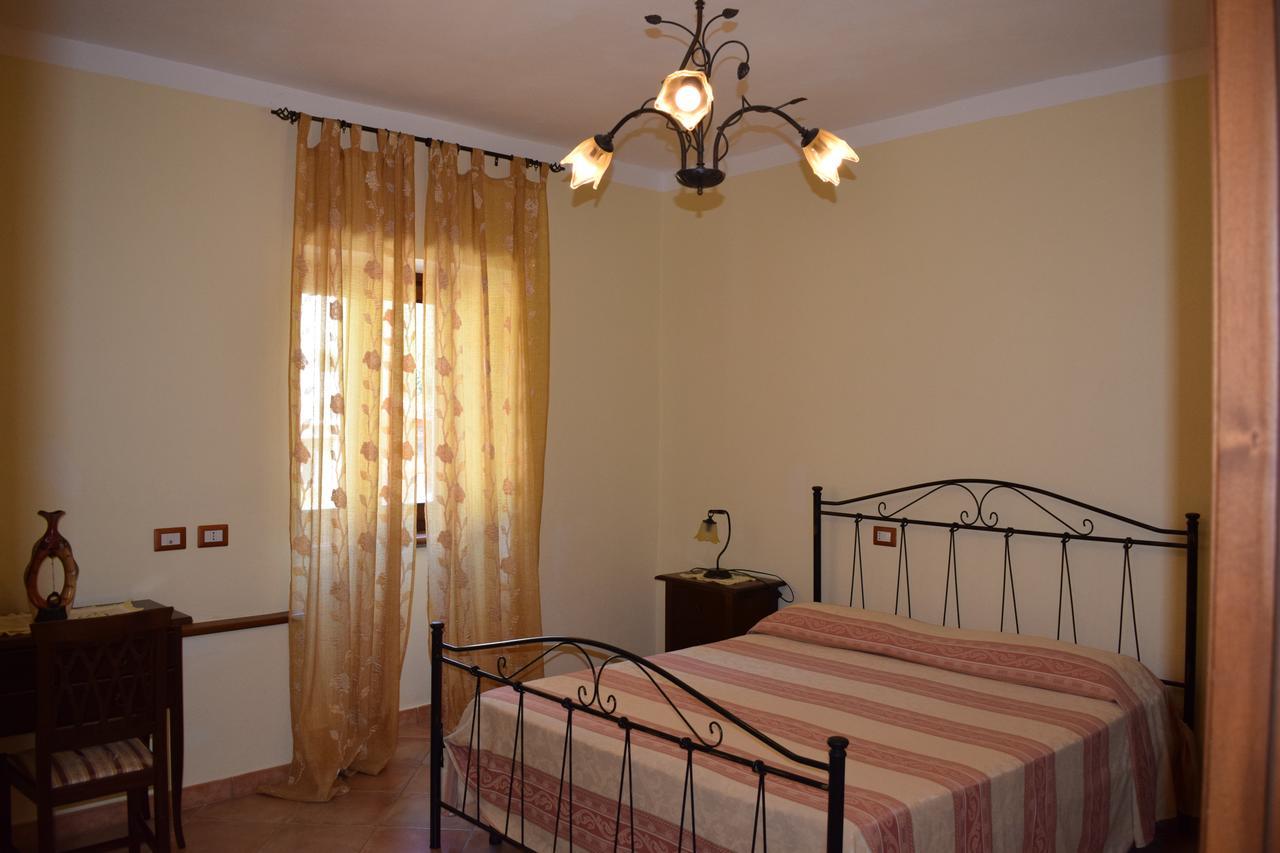 Country House B&B Antica Dimora Del Sole Camerota Luaran gambar